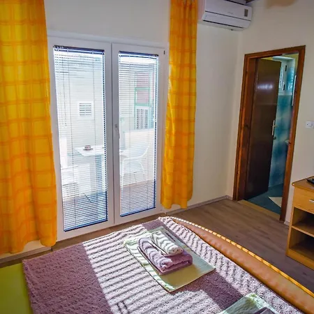 Nedo Apartment *