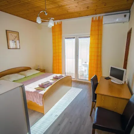 Apartment Nedo *